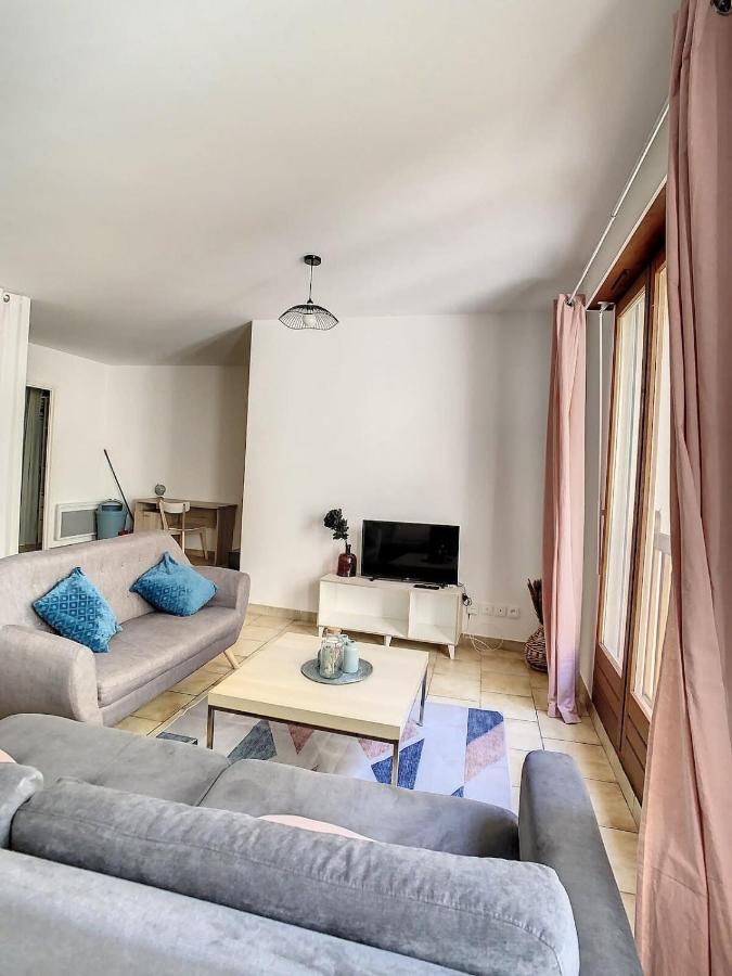 Grand Appart Spacieux Hyper Centre Gare 2Pers Труа Екстер'єр фото